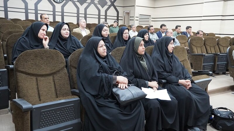 نشست بصیرتی آموزشی آفات زبان