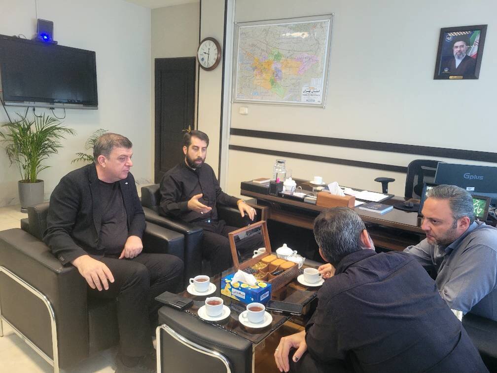نشست هم افزایی کمیته امداد امام خمینی (ره)استان تهران و سپاه محمد رسول الله (ص) در راستای محرومیت زدایی