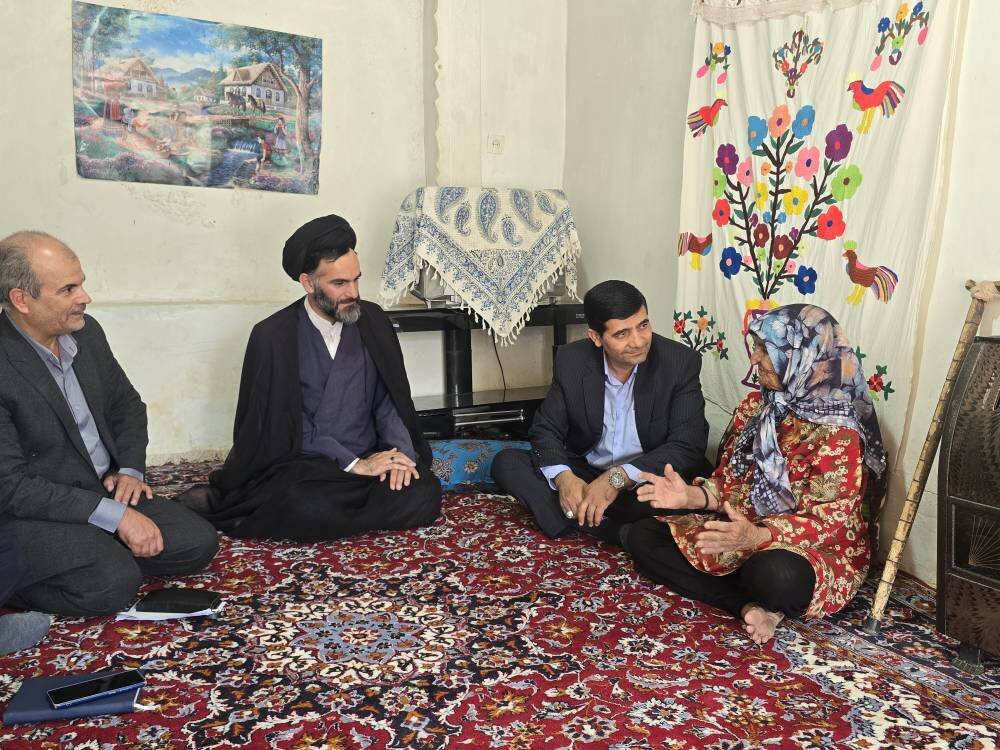 تداوم سفرهای شهرستانی؛ 
پیگیری عاجل اشتغال و زیرساخت‌های مسکن در سفر میدانی مدیرکل کمیته امداد به اسفراین