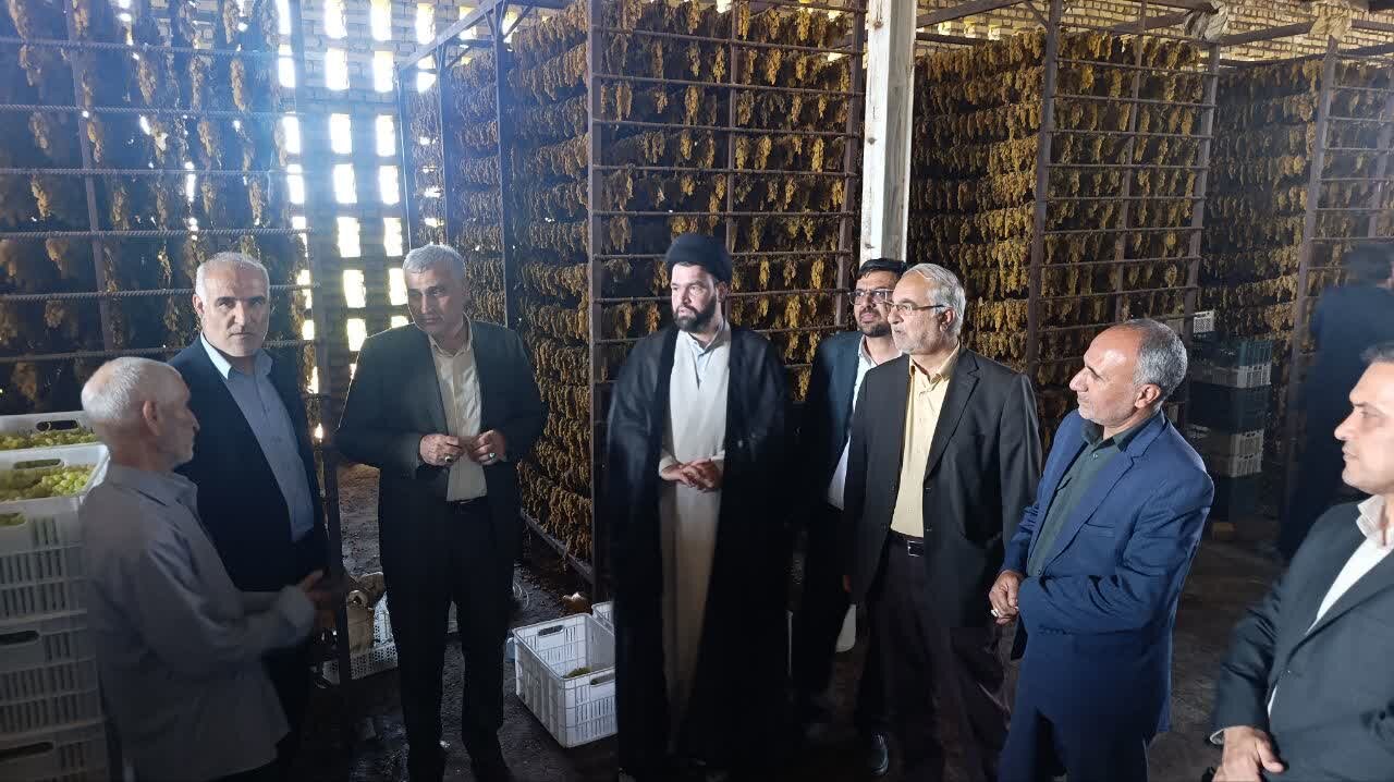 ضرورت تسریع در تکمیل و تحویل مسکن مددجویان خلیل‌آباد