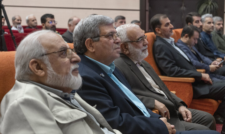 همایش تجلیل از سالمندان