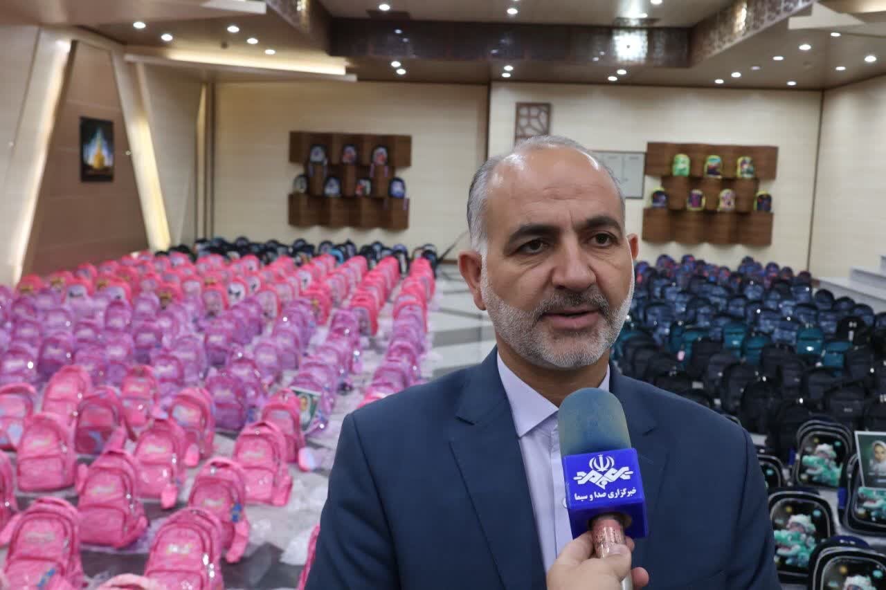 ۱۱ هزار بسته تحصیلی بین دانش‌آموزان زنجانی توزیع شد