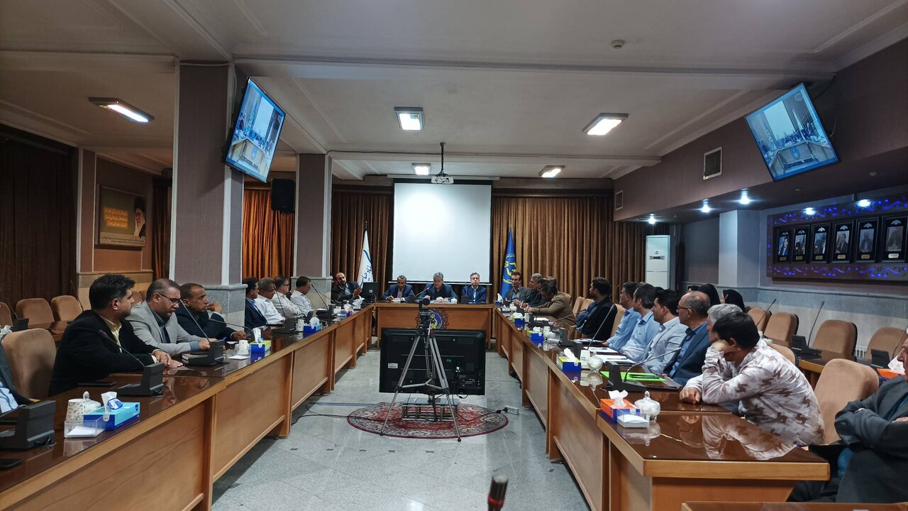 برگزاری نشست هم‌اندیشی کارشناسان اشتغال آذربایجان شرقی