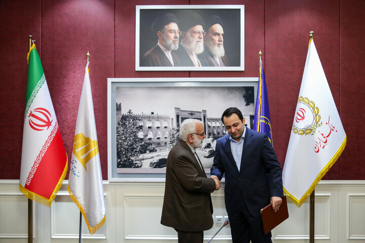 امضای تفاهم نامه همکاری میان کمیته امداد و بانک ملی ایران
