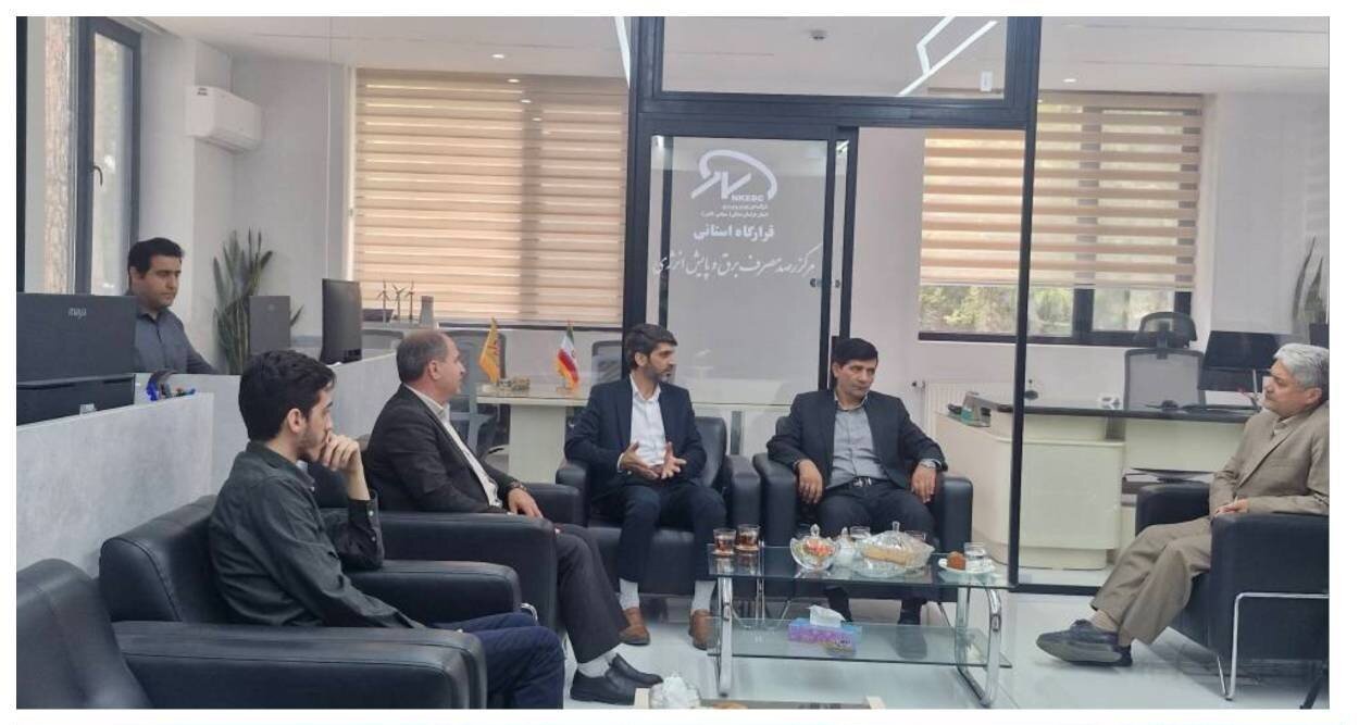 اتصال ۶۸۲ نیروگاه خورشیدی مددجویان به شبکه برق خراسان شمالی
