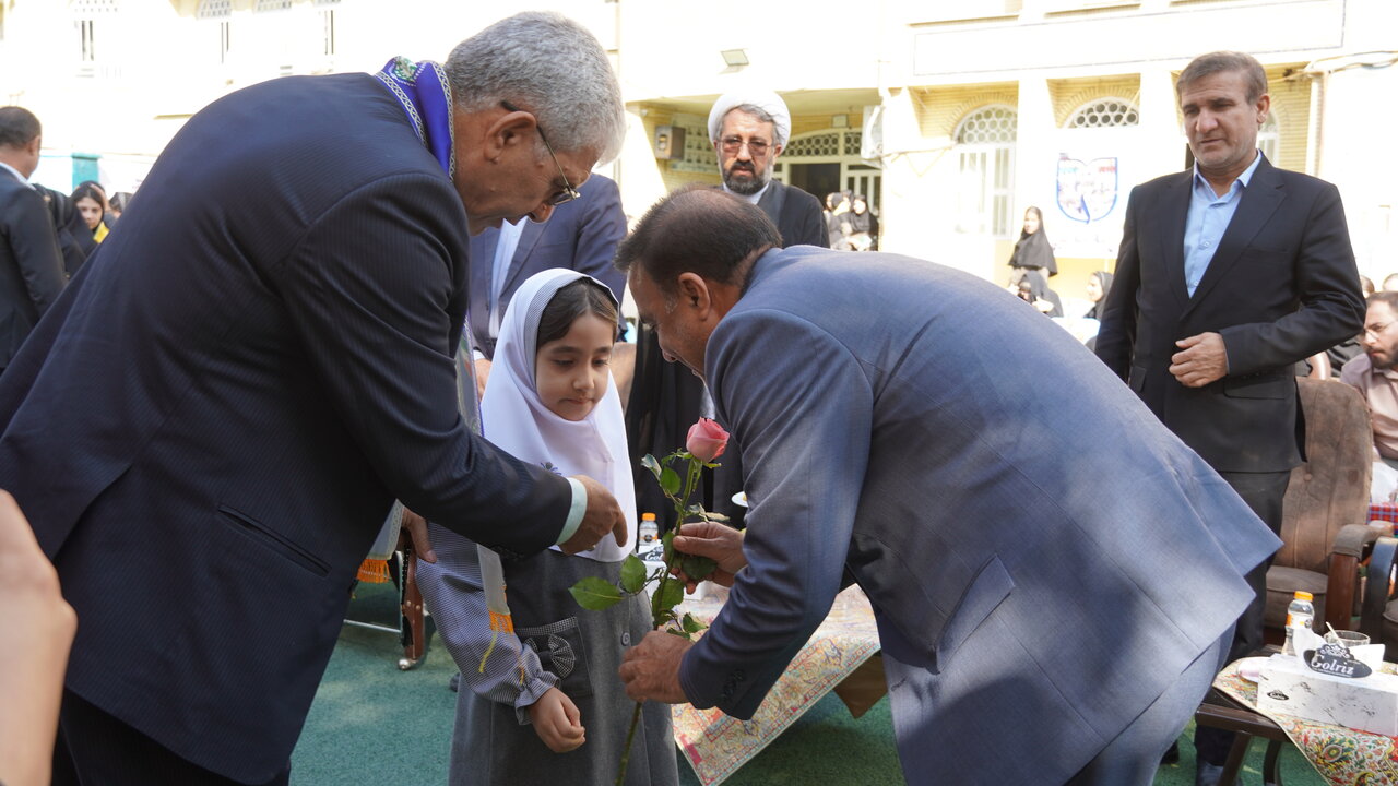 زنگ عاطفه ها در کهگیلویه و بویراحمد