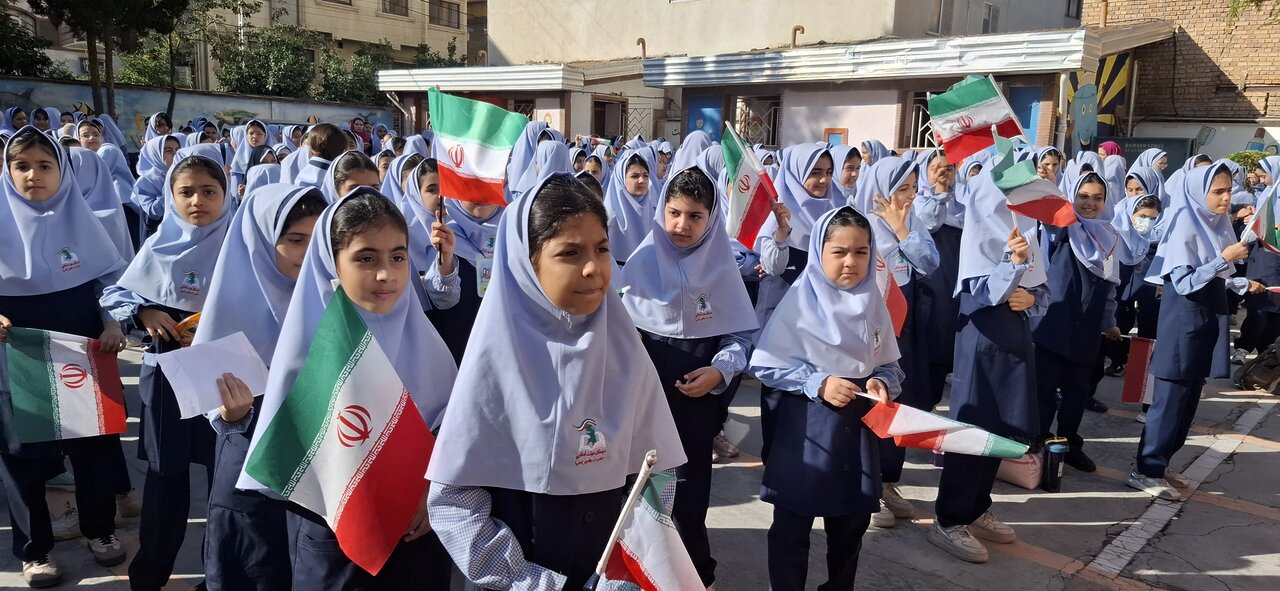 زنگ عاطفه‌ها در مدارس استان گلستان  نواخته شد