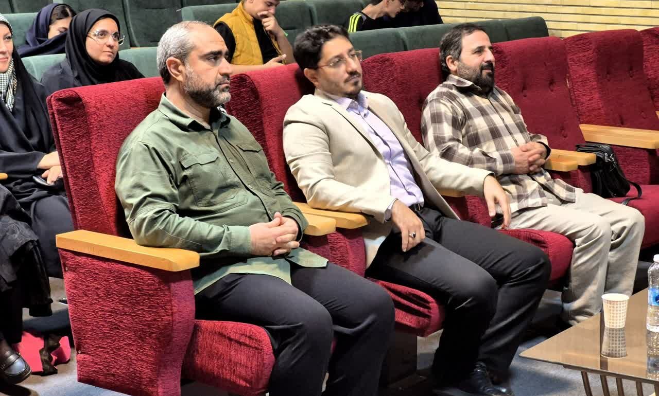 باران وحی البرز