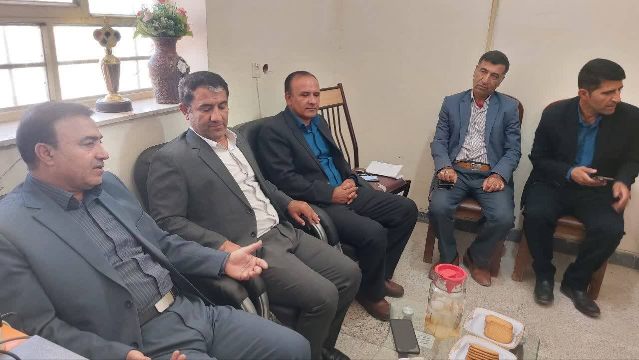 حضور مدیرکل کمیته امداد کهگیلویه و بویراحمد در شهر قلعه رئیسی