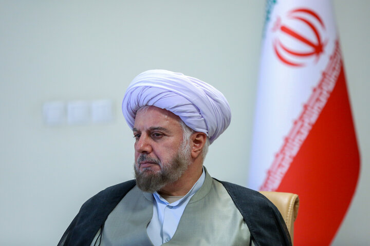 برگزاری جلسه رئیس کمیته امداد، رئیس هیئت امنای کمیته امداد و رئیس شورای زکات کشور