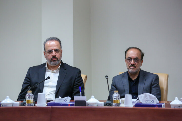 نشست پایانی هشتمین جشنواره قرآنی «باران وحی»