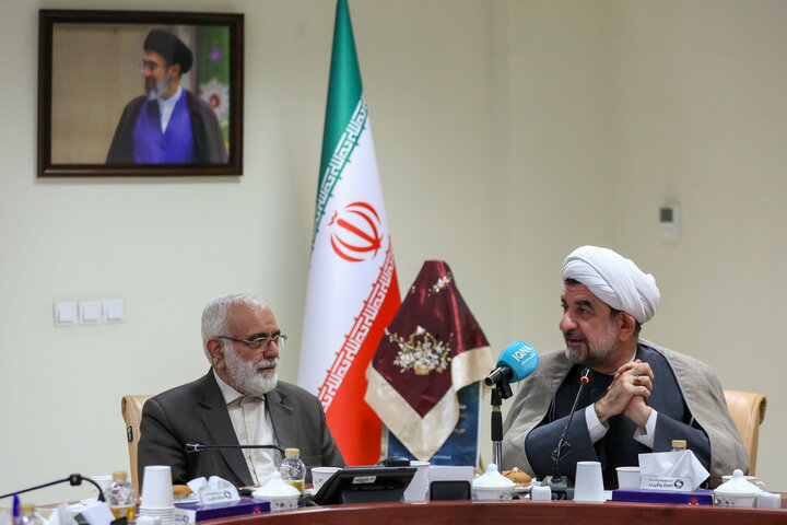 نشست پایانی هشتمین جشنواره قرآنی «باران وحی»