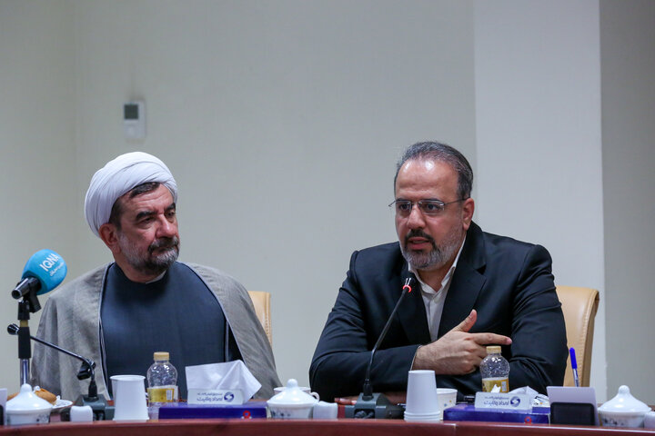 نشست پایانی هشتمین جشنواره قرآنی «باران وحی»