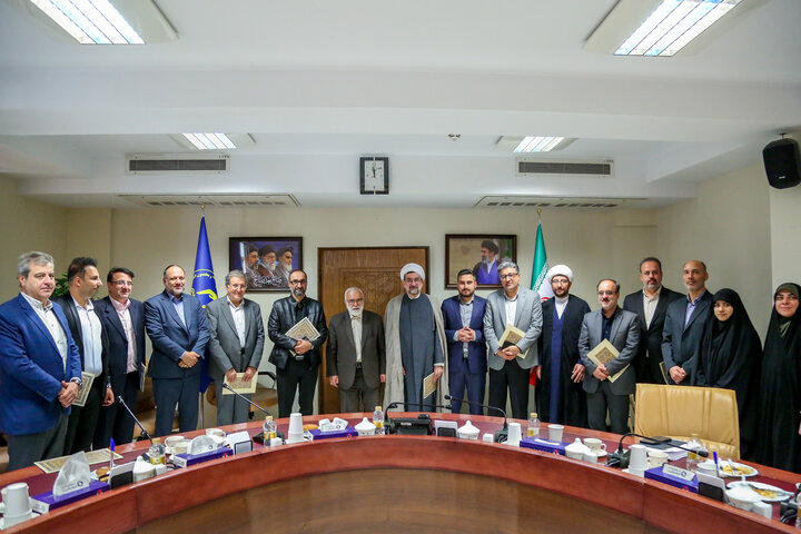 نشست پایانی هشتمین جشنواره قرآنی «باران وحی»