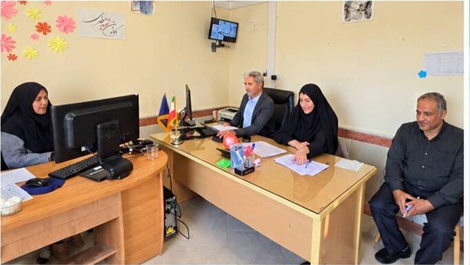 جهادی برای روشنایی چشم‌ها؛ ۳۶۳ نفر در اسفراین از خدمات بینایی‌سنجی گروه جهادی کیمیاگران بهره‌مند شدند