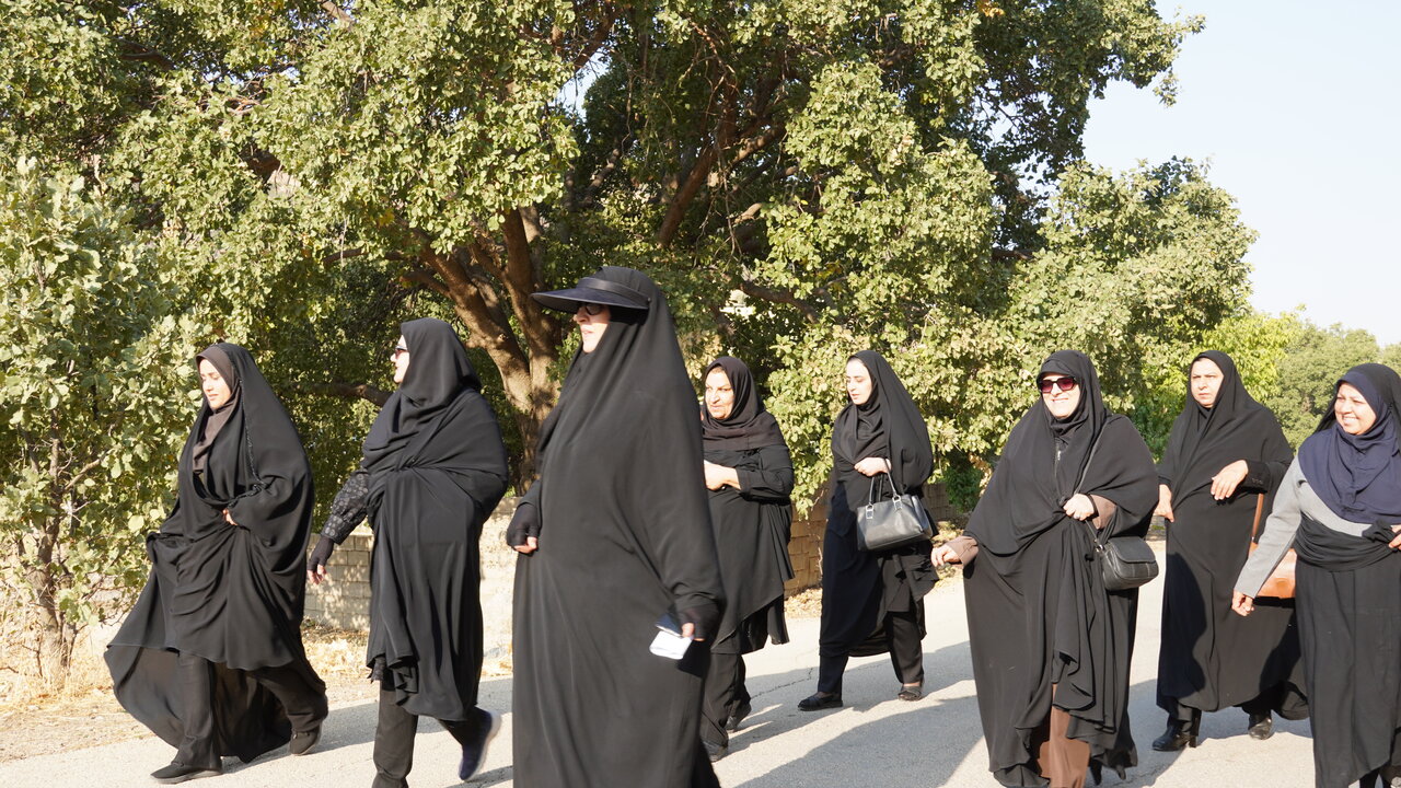 همایش پیاده روی بانوان کمیته امداد کهگیلویه و بویراحمد