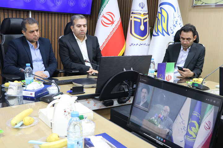 همایش «تجلیل از یاوران اشتغال» استان هرمزگان
