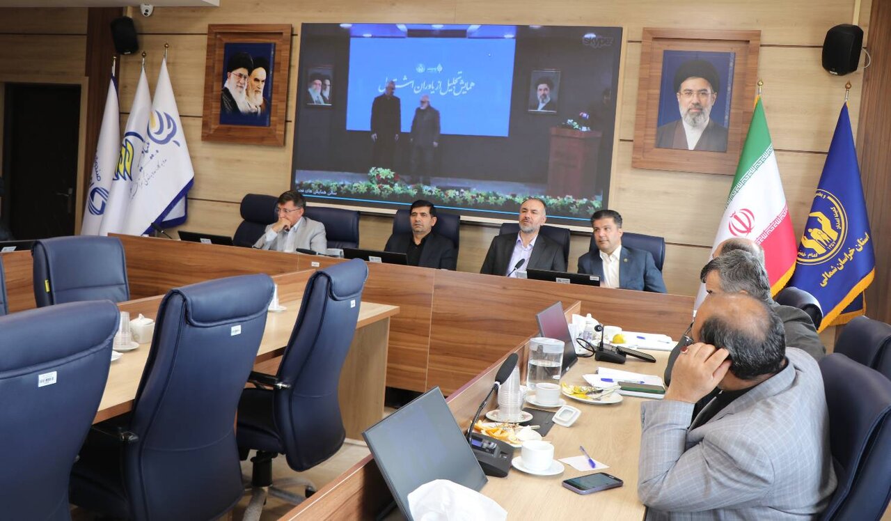 همایش یاوران اشتغال با حضور مدیران کمیته امداد استان‌ها برگزار شد