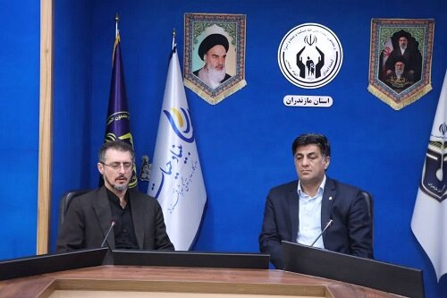 تجلیل از مدیران عامل بانک‌ها و یاوران اشتغال کمیته امداد مازندران