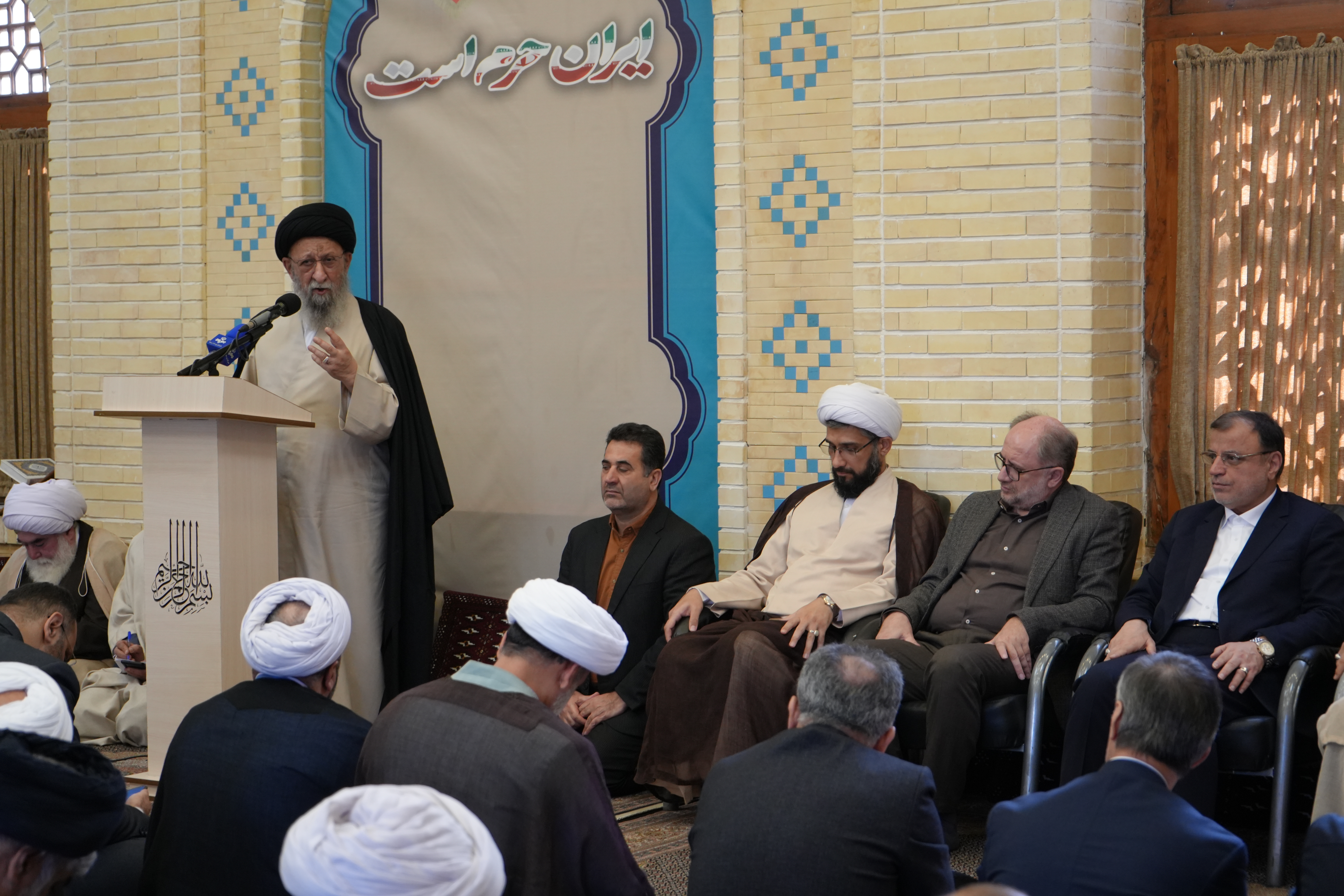 باحضور استاندار گلستان 51 آشپزخانه اطعام مهدوی گرگان افتتاح شد1404/11/29