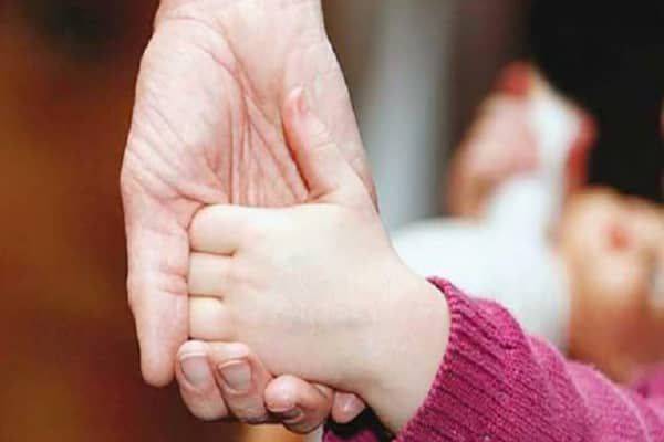 مساعدت 23 میلیارد و 424 میلیون تومانی حامیان طرح اکرام ایتام هرمزگانی در جنگ تحمیلی سوم